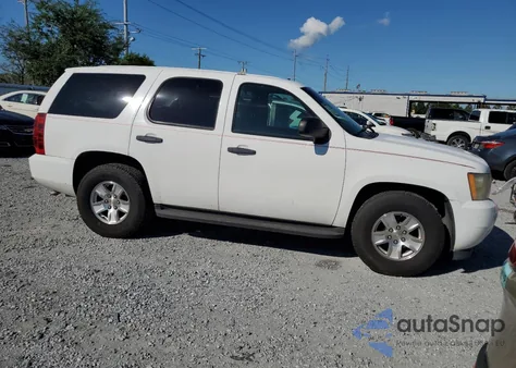 2012 Chevrolet Tahoe Police z USA, uszkodzony, nr VIN 1GNLC2E04CR253399